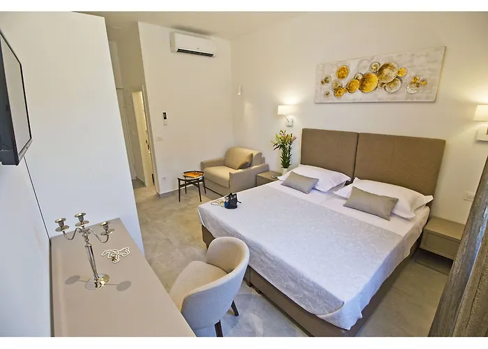 بيت ضيافة Luxury Pino 4*