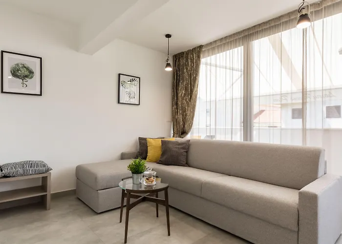 بيت ضيافة Luxury Pino 4*