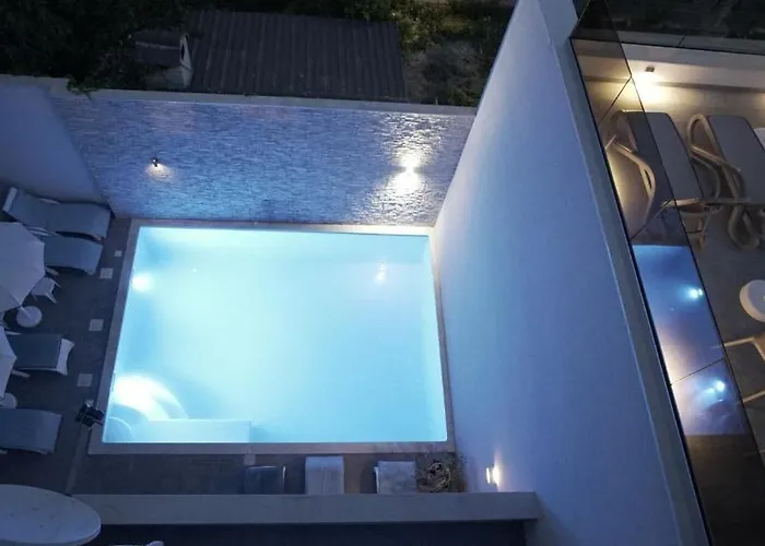 بيت ضيافة Luxury Pino سبليت