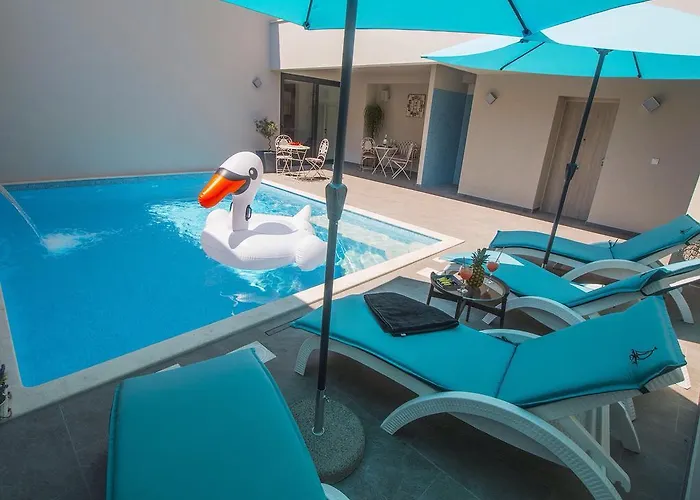 بيت ضيافة Luxury Pino 4*