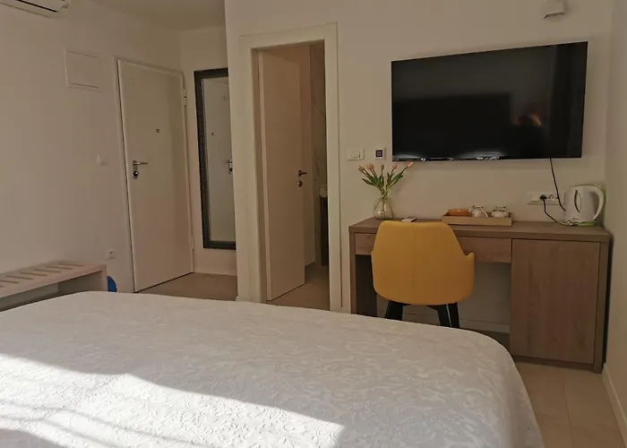 بيت ضيافة Luxury Pino