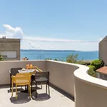 Luxury Pino 4* Σπλιτ
