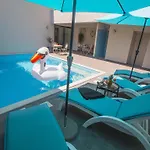 Πανσιόν Luxury Pino 4*