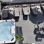 Luxury Pino 4*