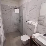 Πανσιόν Luxury Pino 4*