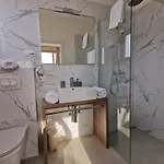 Luxury Pino Πανσιόν 4*