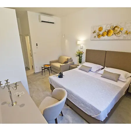 Penzion Luxury Pino 4*
