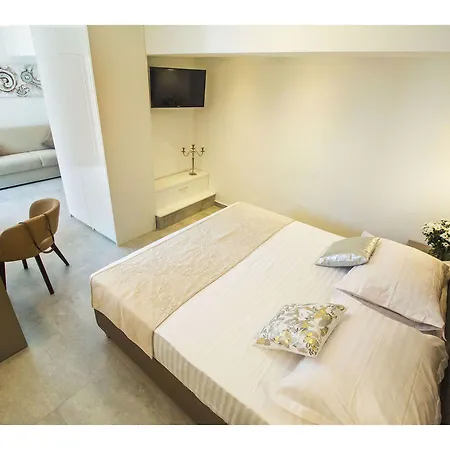 Luxury Pino Penzion 4*