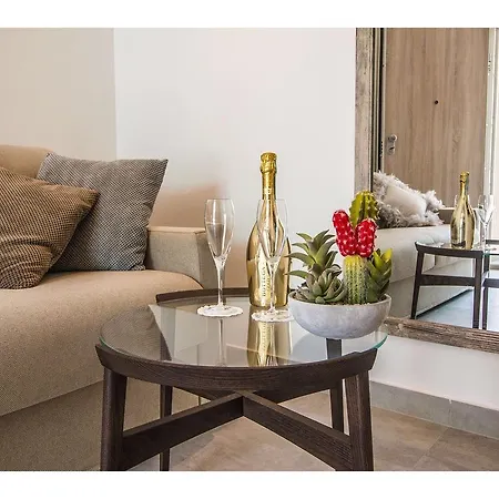 Luxury Pino بيت ضيافة