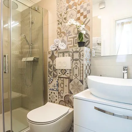 Luxury Pino 4* Сплит