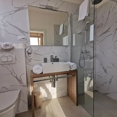 Luxury Pino Гостевой дом 4*