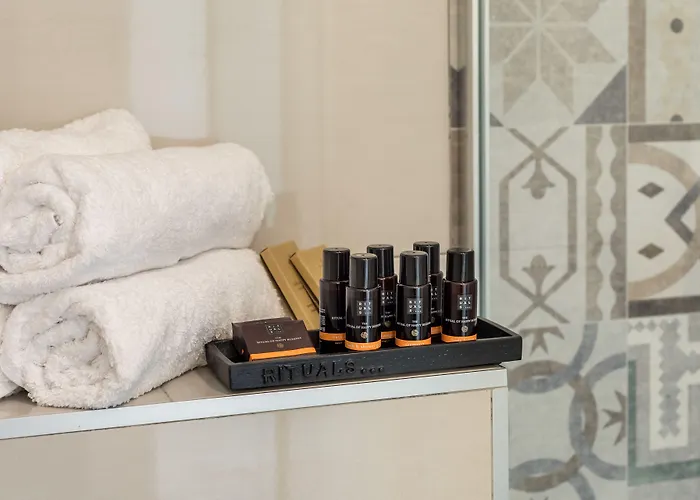 Luxury Pino Πανσιόν Σπλιτ