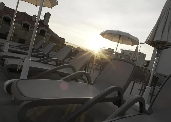 Luxury Pino Πανσιόν 4*